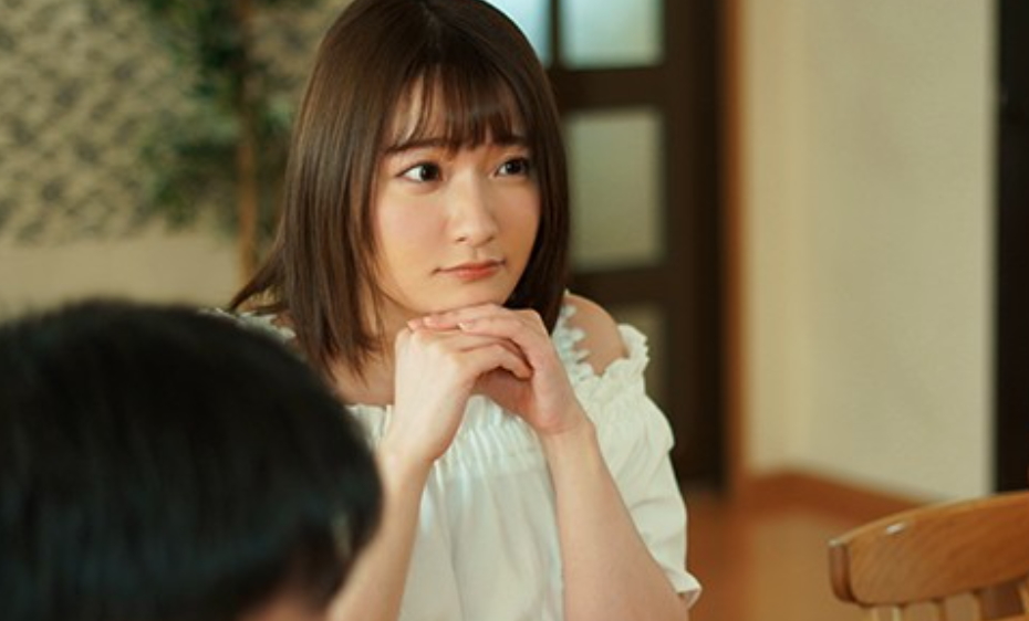 【鷲尾めい】ちんこをしゃぶられJカップ爆乳の誘惑に我慢できずにむしゃぶりついちゃった僕